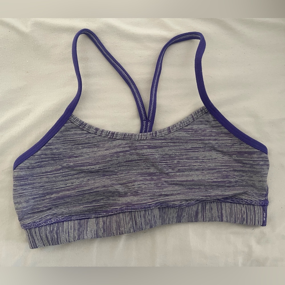 Lululemon sports bra. Size 4.